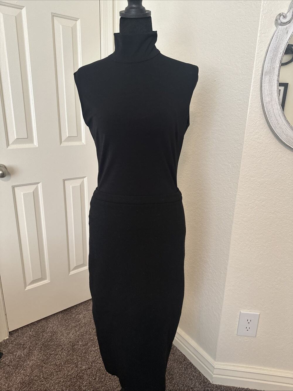 Vintage Christian Dior Black Silk Wool Mock Neck Sheath Dress Size Small Midi